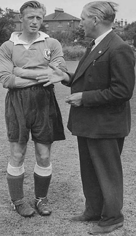 Its 1949 and master tactician Arthur Rowe swaps ideas with Vic Buckingham before his switch to management