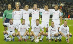 The starting line up for Spurs was:- Back:- Keller, Ginola, Klinsmann, Doherty, Bunjevcevic, Poyet
Front:- Gascoigne, Marney, Sheringham (Capt), Perry, Freund