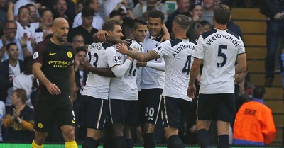 Spurs celebrate against Man City