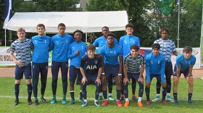 Spurs team v Werder Bremen