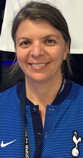 Quiz queen - Emily Hadjinicolaou